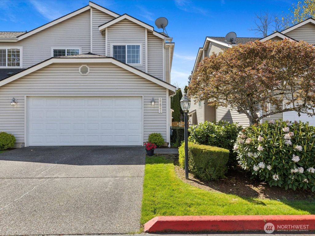 Photo of 17581 110th Lane SE #3, Renton, WA 98055 (MLS # 2361377)