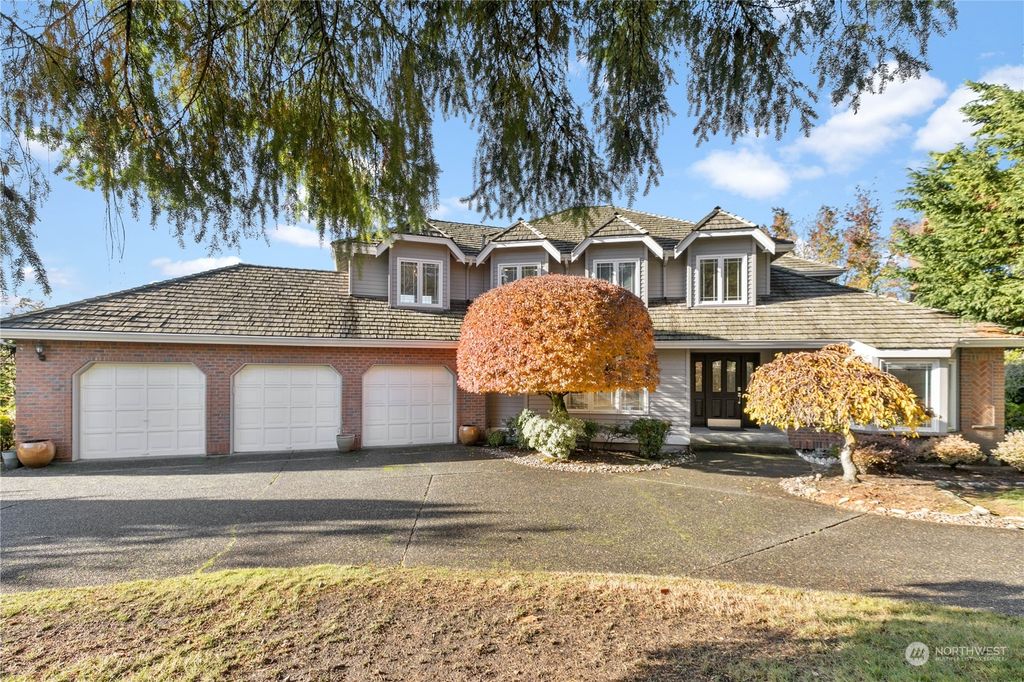 Photo of 13849 209th Avenue NE, Woodinville, WA 98077 (MLS # 2016181)
