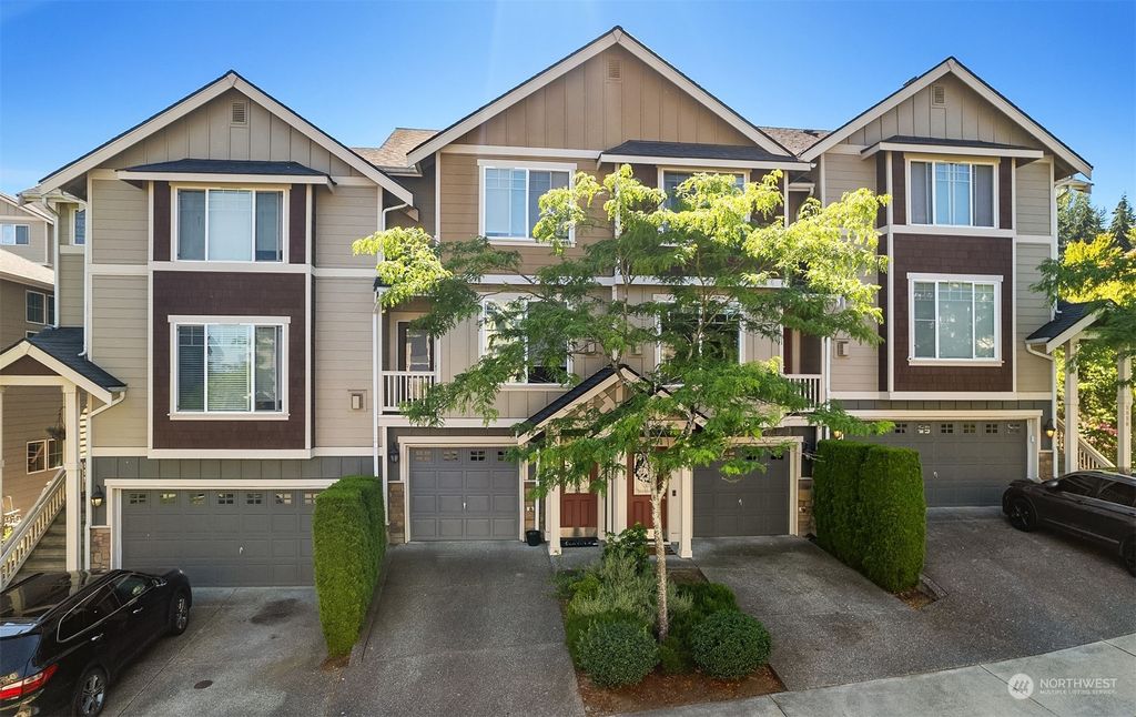 Photo of 3032 Belmonte Lane, Everett, WA 98201 (MLS # 2262793)