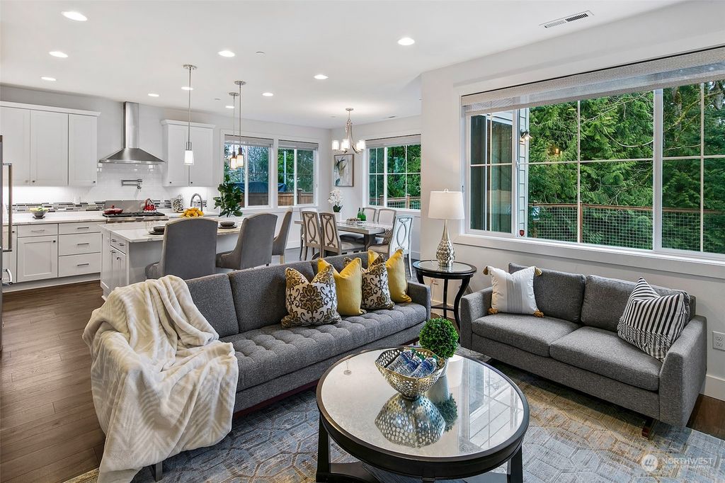 Photo of 9912 133rd Avenue NE, Kirkland, WA 98033 (MLS # 2042658)