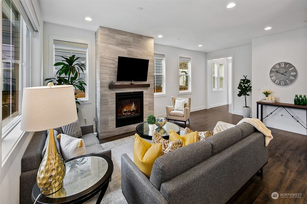 Photo of 9912 133rd Avenue NE, Kirkland, WA 98033 (MLS # 2042658)