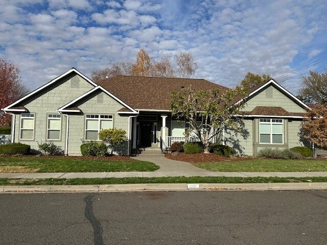 Photo of 1010 Mercita Dr DR, Walla Walla, WA 99362 (MLS # 2599582)