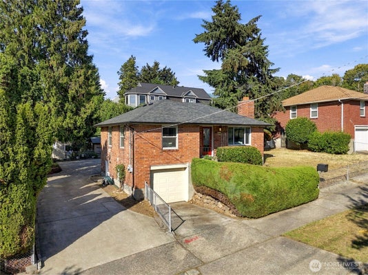 1210 S LUCILE ST, SEATTLE, WA 98108 - Image e063a773f7fbf8436bd30d0cfeccb60d/1173117695