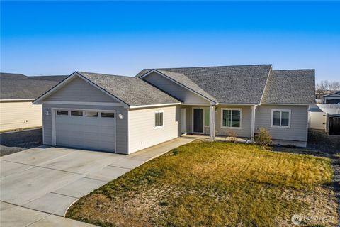 Photo of 2394 Chelan Street, Ephrata, WA 98823 (MLS # 2471899)
