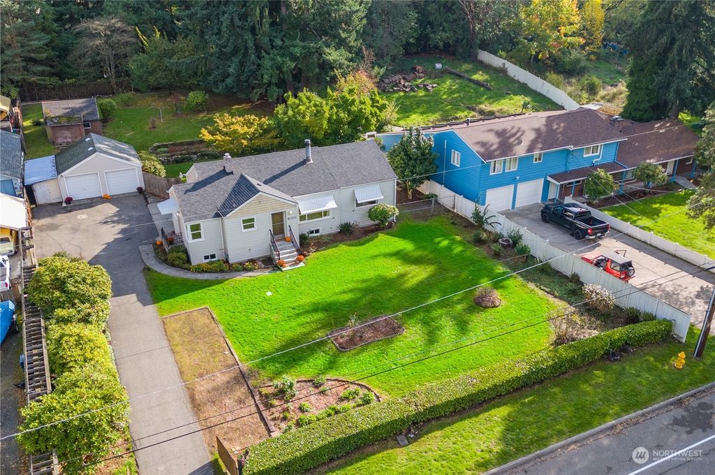 Photo of 12044 5th Avenue S, Seattle, WA 98168 (MLS # 2175741)