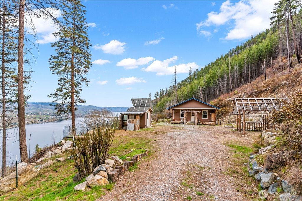 Photo of 109 Granit Falls Road, Chelan, WA 98816 (MLS # 2526315)