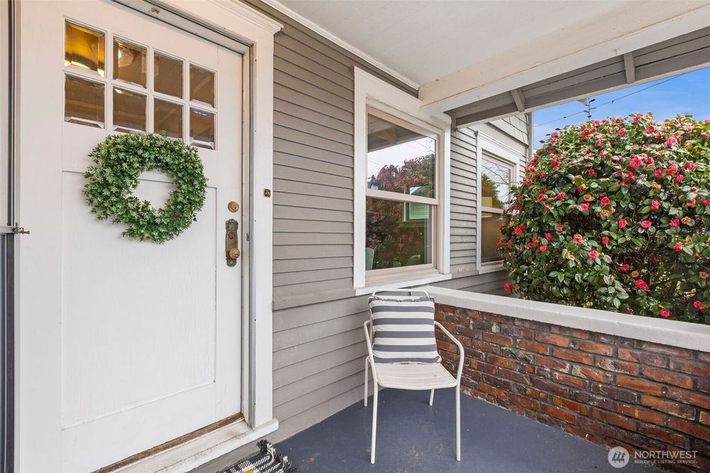 Photo of 711 N Adams Street, Tacoma, WA 98406 (MLS # 2485690)