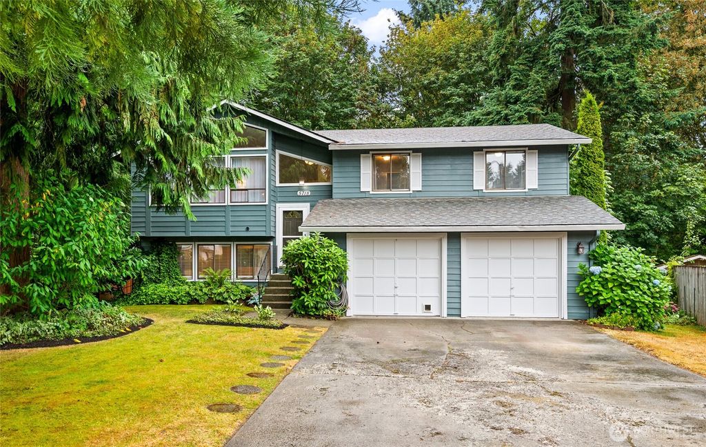 Photo of 5718 140th Place SE, Everett, WA 98208 (MLS # 2416155)