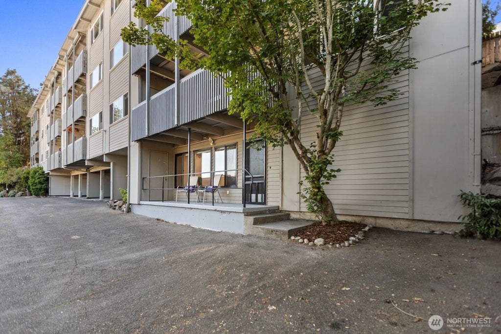 Photo of 7064 35th Avenue NE #2, Seattle, WA 98115 (MLS # 2570419)