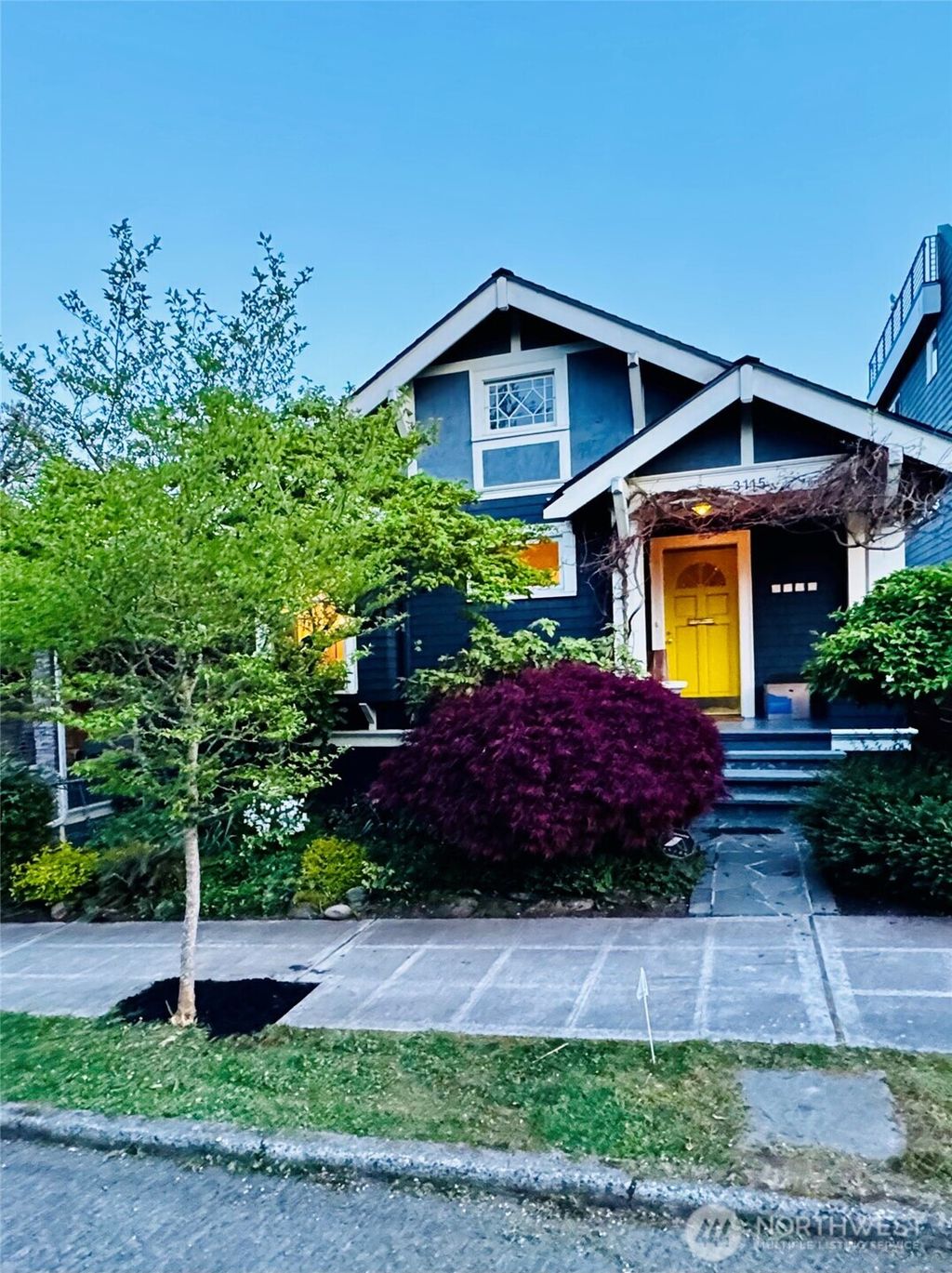 Photo of 3115 E Jefferson St, Seattle, WA 98122 (MLS # 2504466)