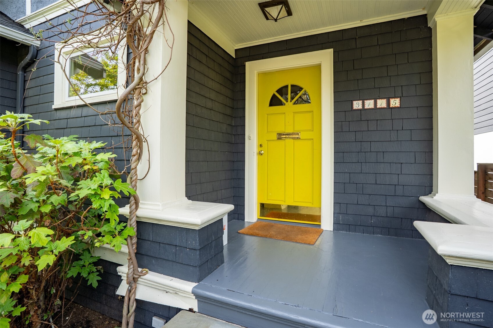 3115 E Jefferson