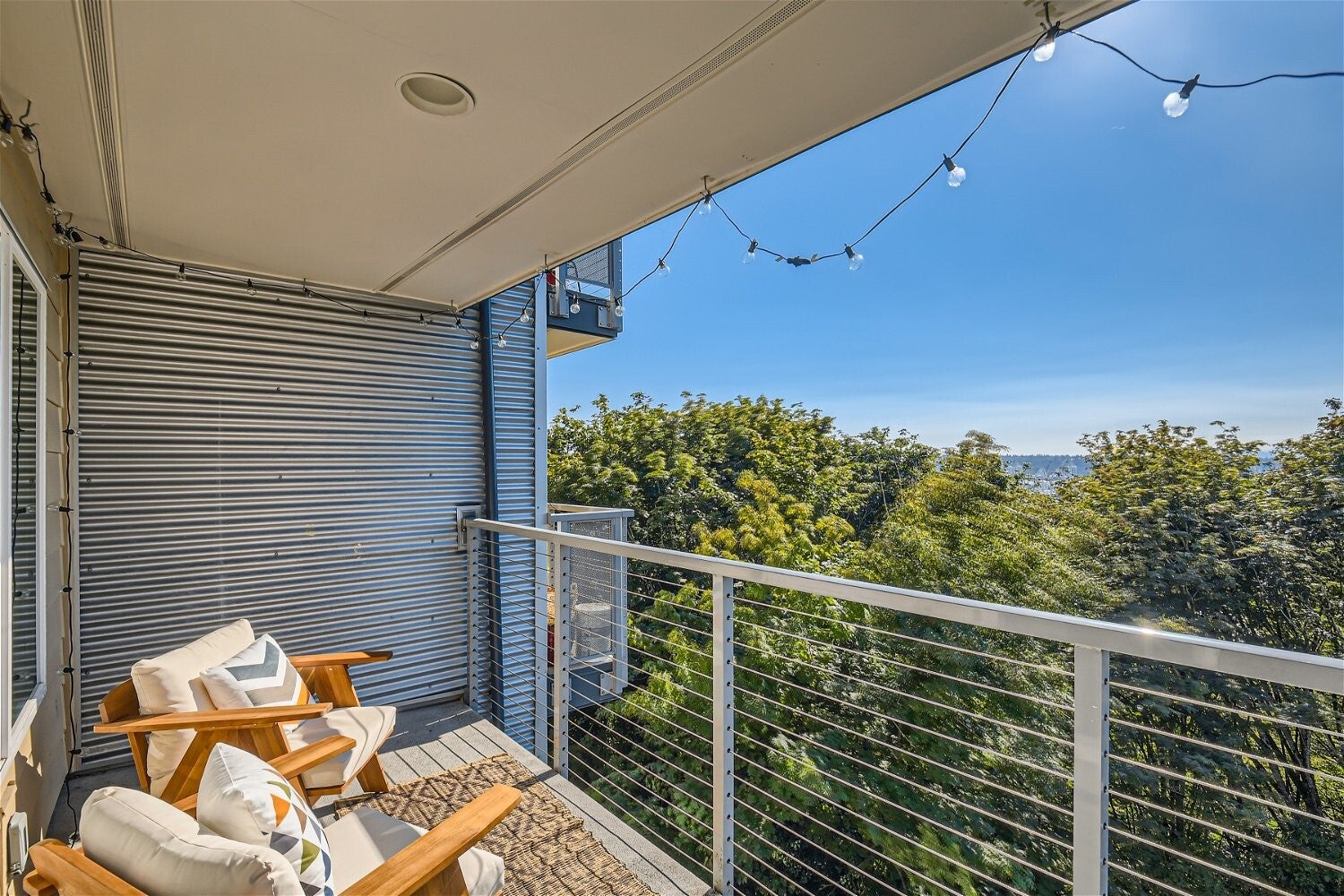 1311 12th Avenue S B304