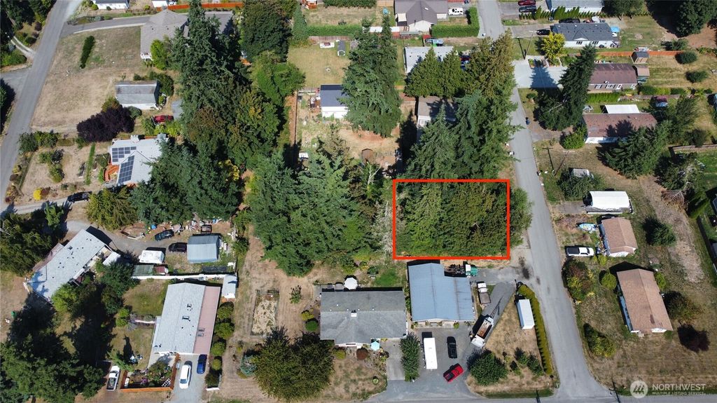 Photo of 2 94th Drive NW, Stanwood, WA 98292 (MLS # 2428397)