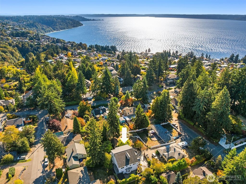 Photo of 11906 23rd Avenue SW, Burien, WA 98146 (MLS # 2445527)