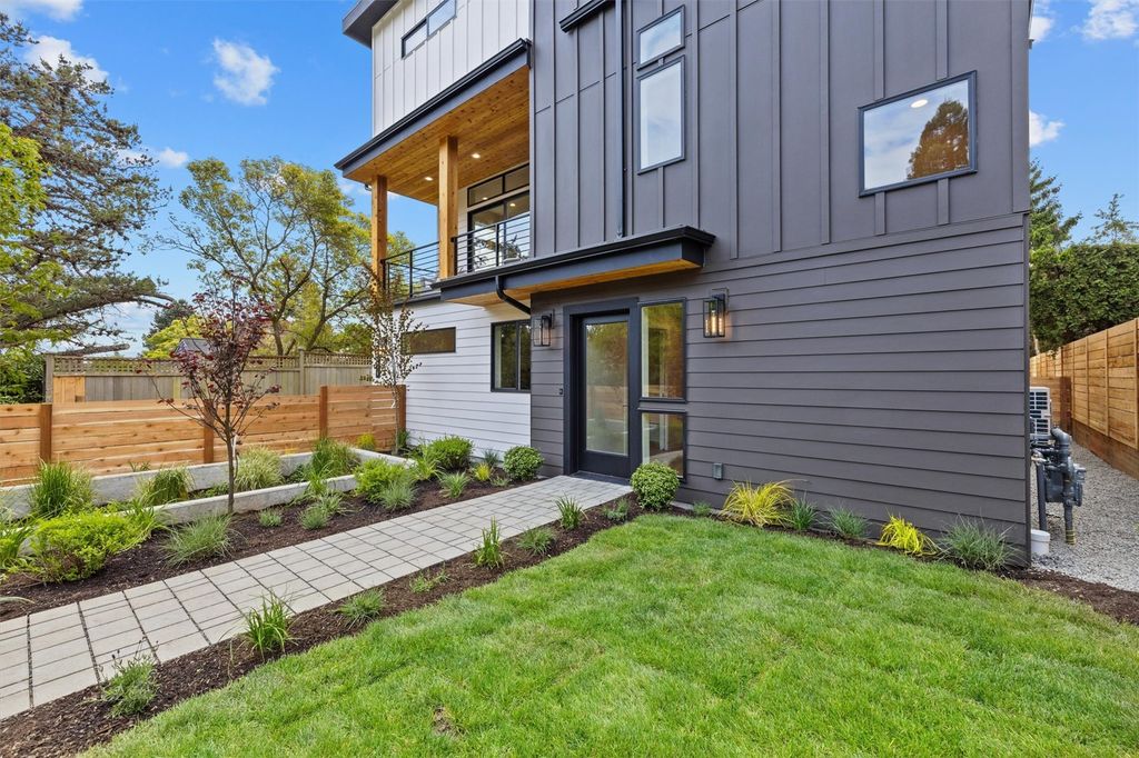 Photo of 6011 43rd Avenue NE, Seattle, WA 98115 (MLS # 2377144)