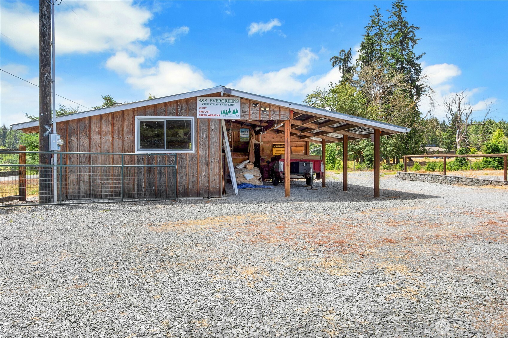 6303 365th Street E