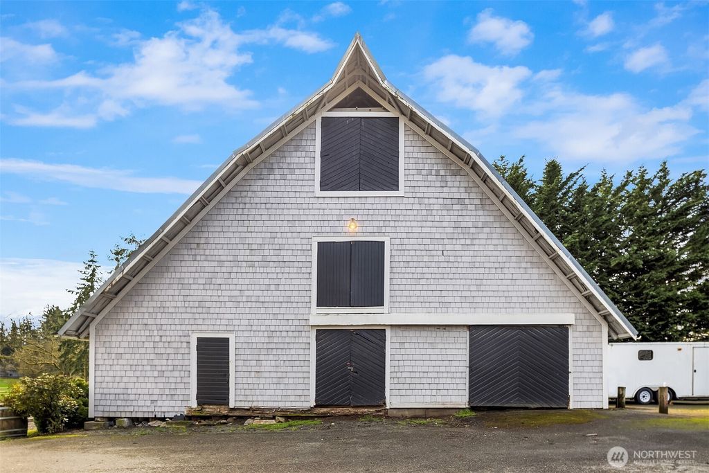 Photo of 20802 SE 34th Street #7, Sammamish, WA 98075 (MLS # 2497497)