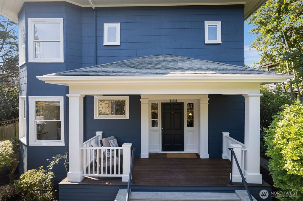 Photo of 803 15th Avenue E, Seattle, WA 98112 (MLS # 2429427)