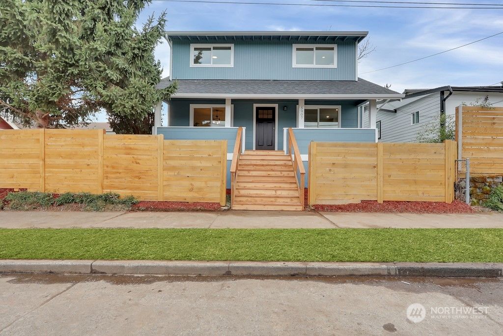 Photo of 5907 44th Avenue S, Seattle, WA 98118 (MLS # 2206014)