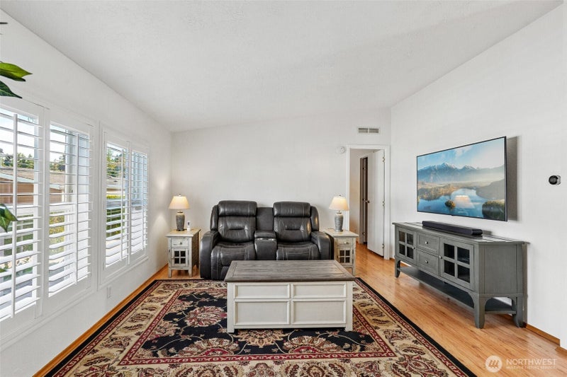 32820 20th Avenue S 53