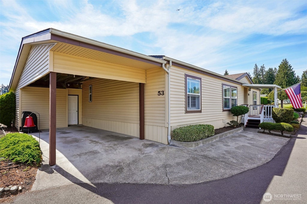 Photo of 32820 20th Avenue S #53, Federal Way, WA 98003 (MLS # 2579759)