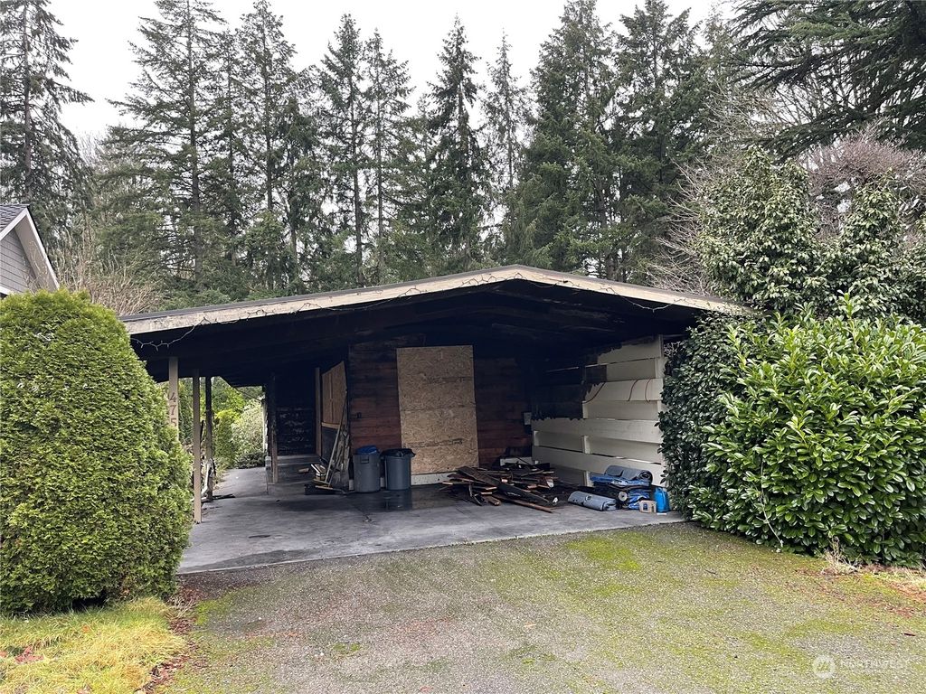 Photo of 4757 119th Avenue SE, Bellevue, WA 98006 (MLS # 2318024)