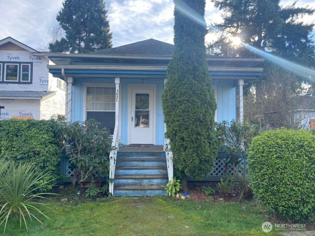 Photo of 3021 NW 62nd Street, Seattle, WA 98107 (MLS # 2470930)