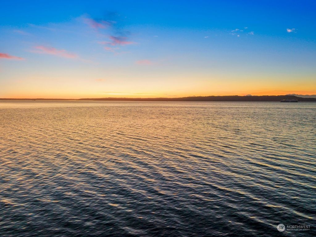 Photo of 27203 7th Place S, Des Moines, WA 98198 (MLS # 2192815)