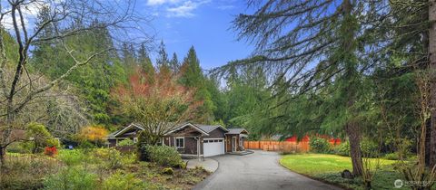 6133 NE Lariat Loop Bainbridge Island WA 98110