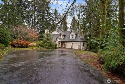 Photo of 710 Z Street Se St, Tumwater, WA 98501 (MLS # 2473335)