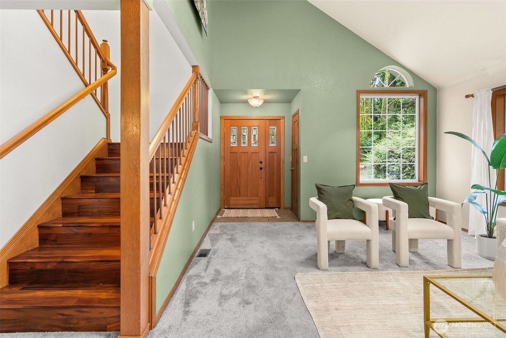 Photo of 710 Z Street Se St, Tumwater, WA 98501 (MLS # 2473335)