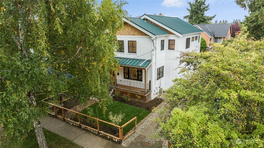 Photo of 7048 33rd Avenue NE, Seattle, WA 98115 (MLS # 2169862)