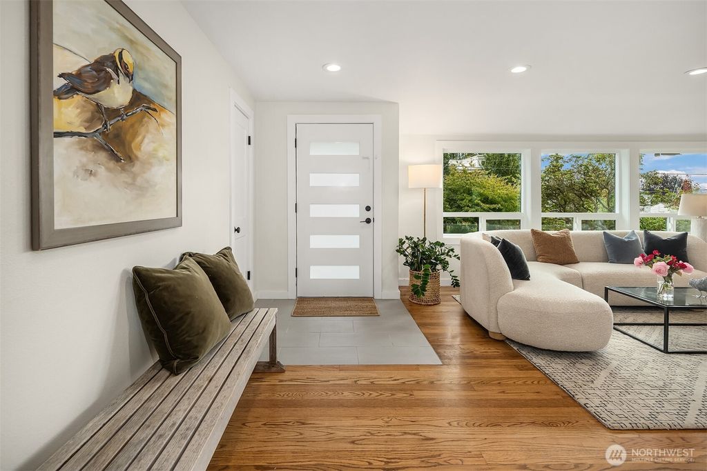 Photo of 2823 36th Avenue W, Seattle, WA 98199 (MLS # 2442561)