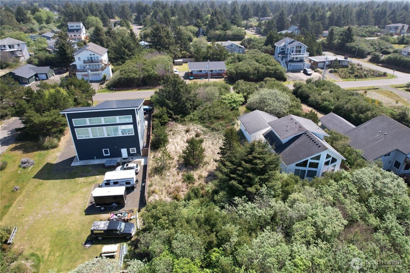 263 Sand Dune Avenue SW