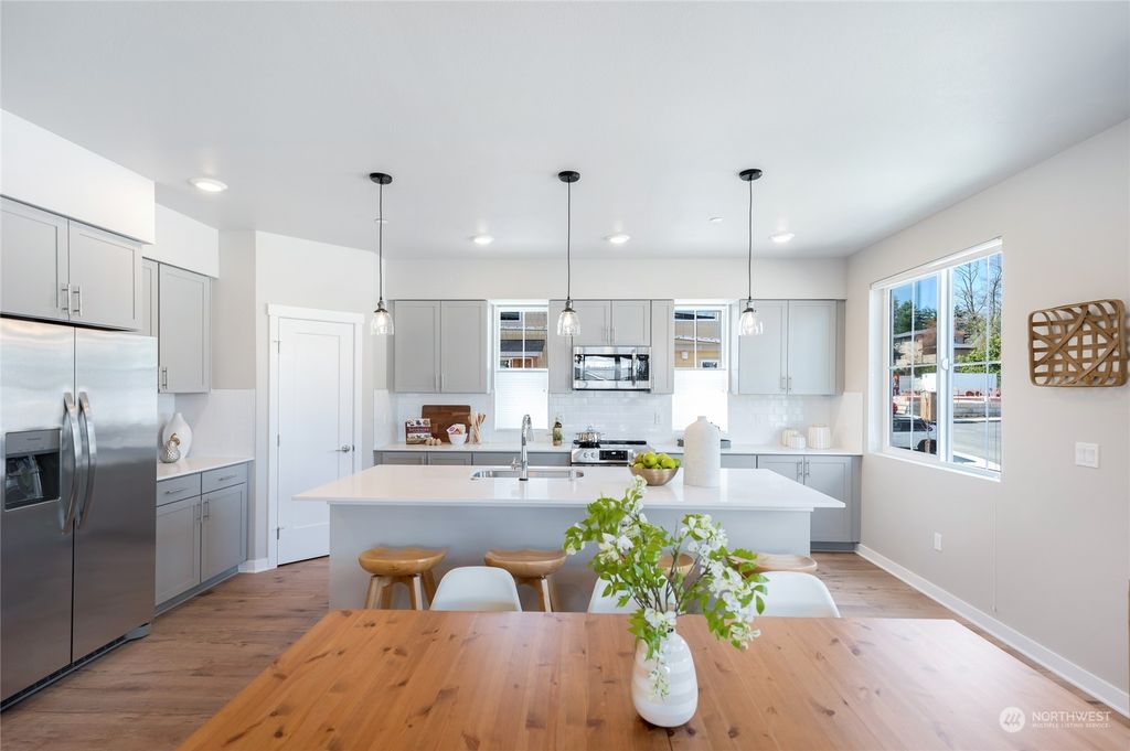 Photo of 22930 80th Park W #30, Edmonds, WA 98026 (MLS # 2057958)