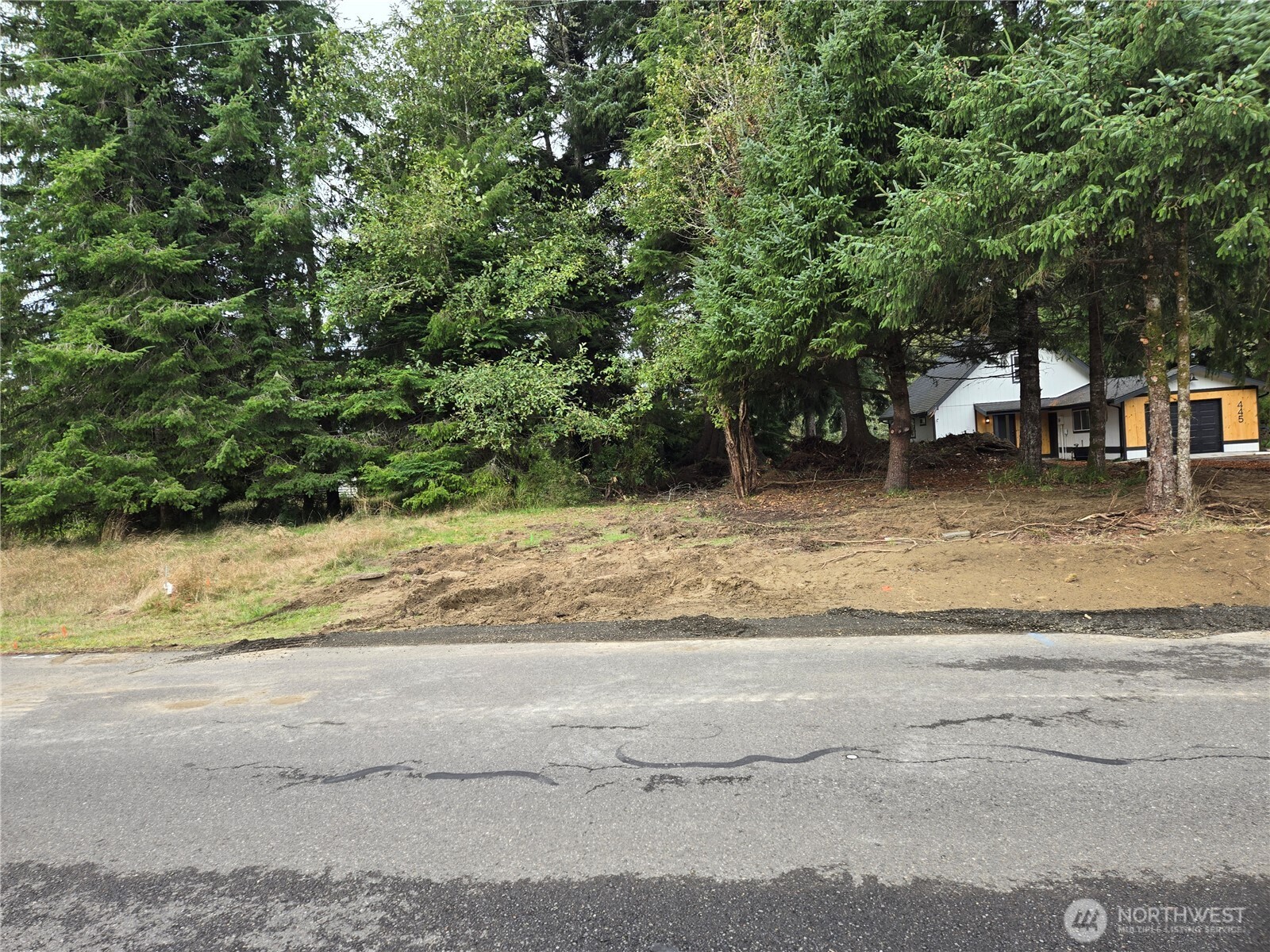 441 Bass Avenue NE