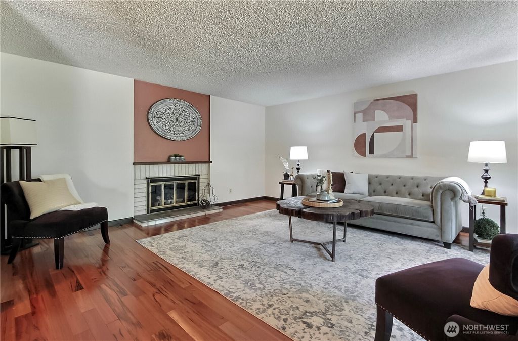 Photo of 28209 29th Avenue S, Federal Way, WA 98003 (MLS # 2402229)