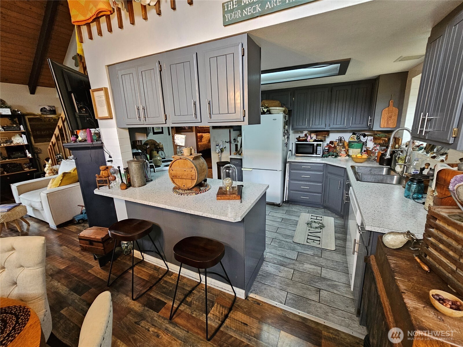 315 Spencer Creek