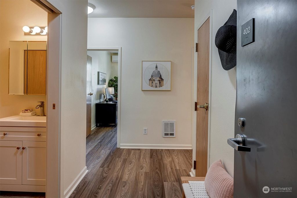 Photo of 1515 E Yesler Way #402, Seattle, WA 98122 (MLS # 2253034)