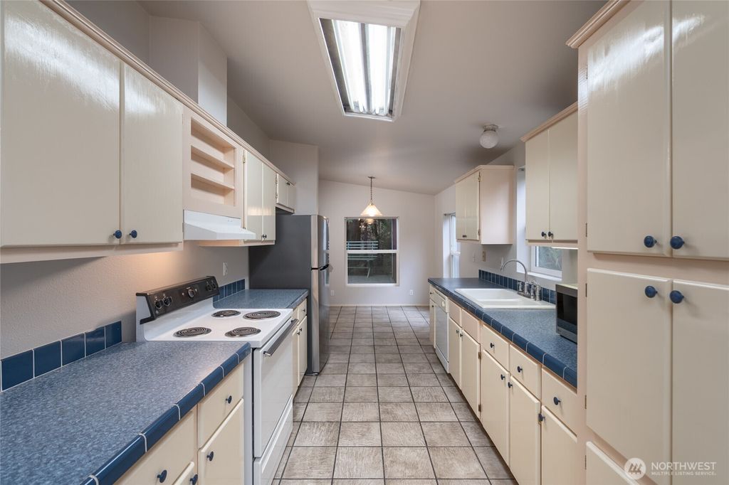 Photo of 15330 Dewey Crest Lane, Anacortes, WA 98221 (MLS # 2486778)