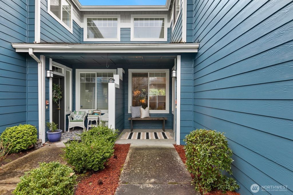 Photo of 15150 140th Way SE #V103, Renton, WA 98058 (MLS # 2494232)