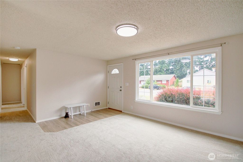 Photo of 5721 142nd Place NE, Marysville, WA 98271 (MLS # 2416078)