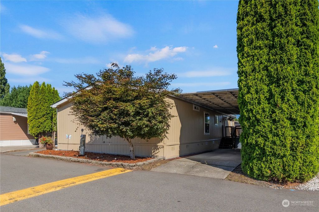 Photo of 15410 SE 272nd Street #67, Kent, WA 98042 (MLS # 2320251)