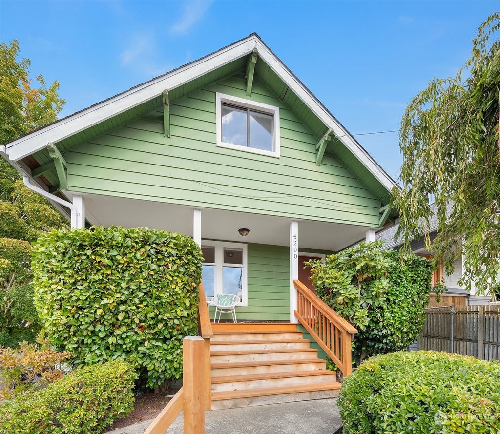Photo of 4200 S Orcas Street, Seattle, WA 98118 (MLS # 2288188)