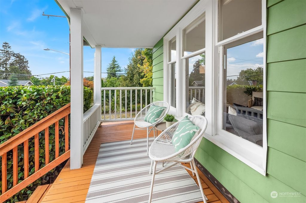 Photo of 4200 S Orcas Street, Seattle, WA 98118 (MLS # 2288188)