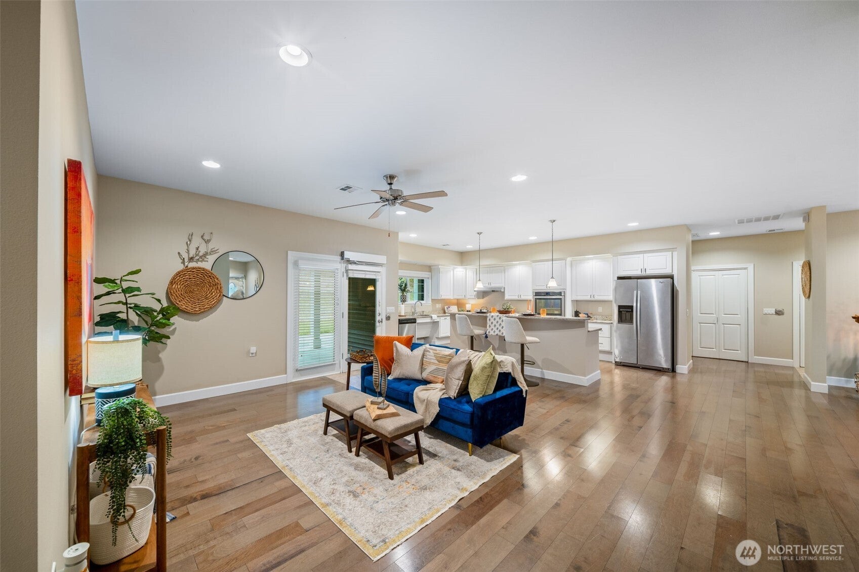 10209 438th Street Court E