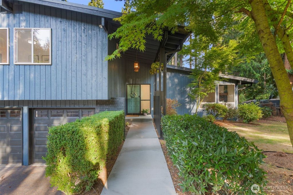 Photo of 20201 45th Drive SE, Bothell, WA 98012 (MLS # 2393798)