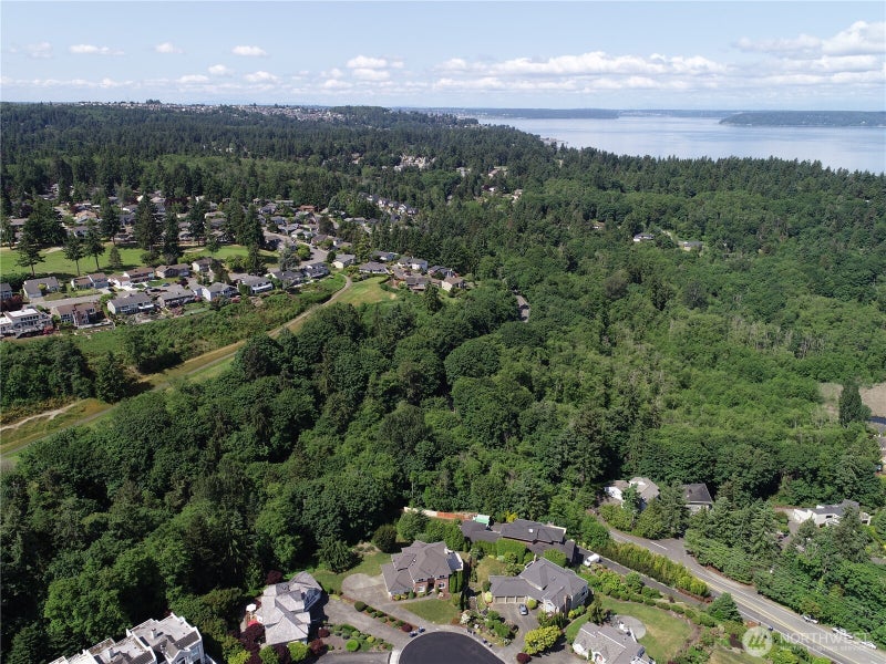 3911 SW Dash Point Rd