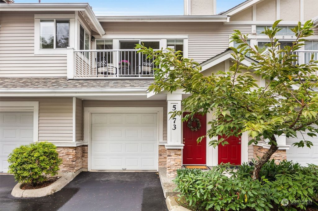 Photo of 5373 164th Avenue SE #11-4, Bellevue, WA 98006 (MLS # 2161541)