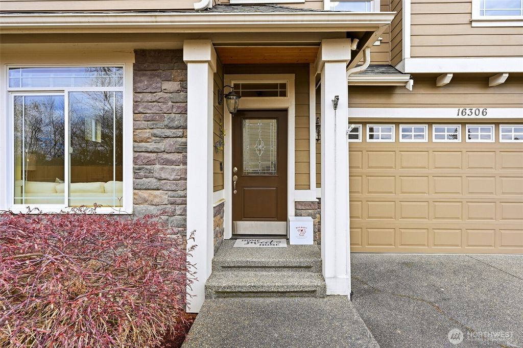 Photo of 16306 37th Drive SE, Bothell, WA 98012 (MLS # 2500405)